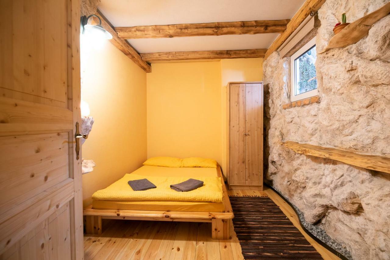 Klub Zlata Ribica Jesenice Exterior foto